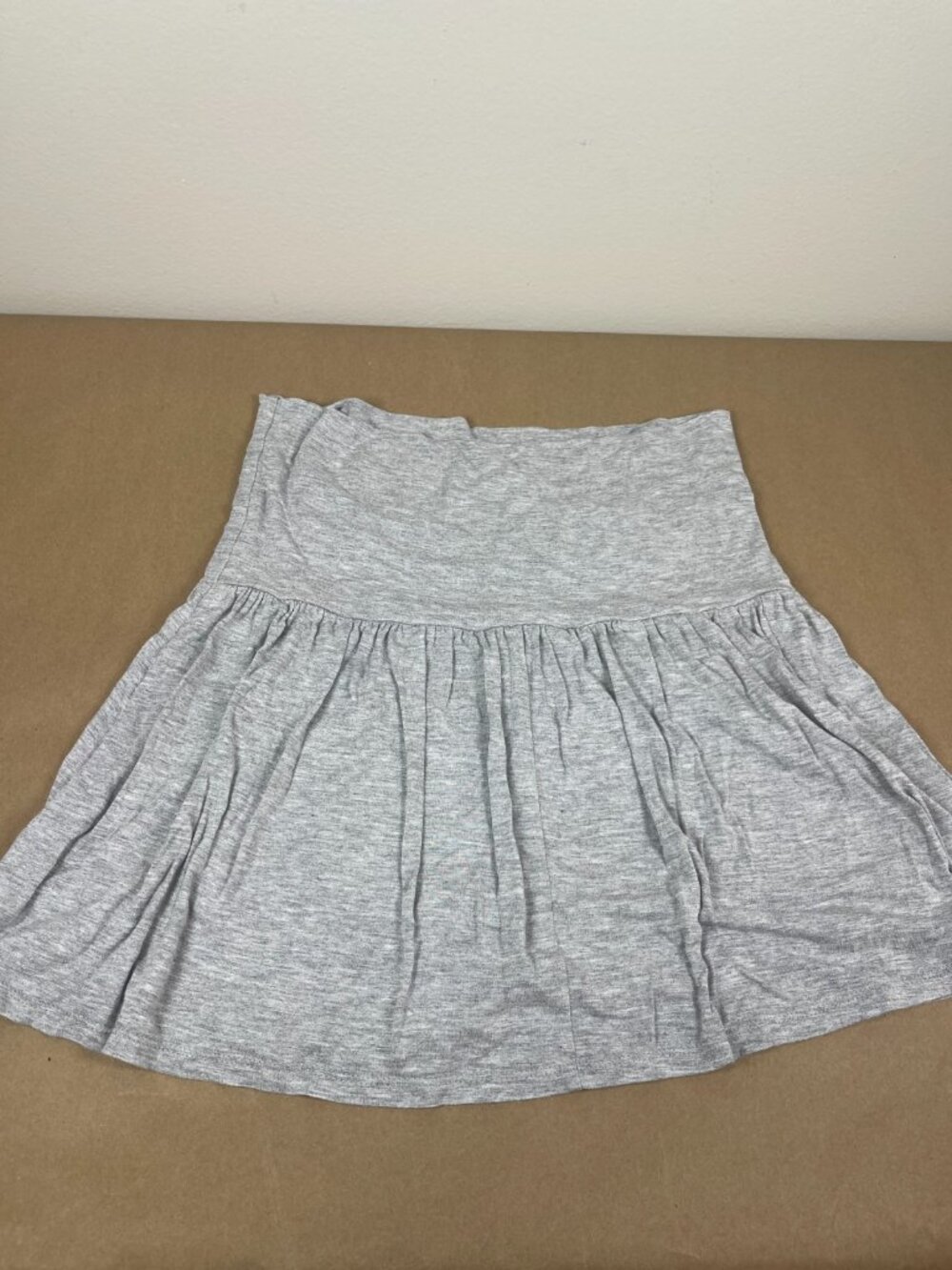 No Boundaries Gray Flared Mini Skirt Stretch Pull On Rayon Size M 8-10 - Picture 6 of 12